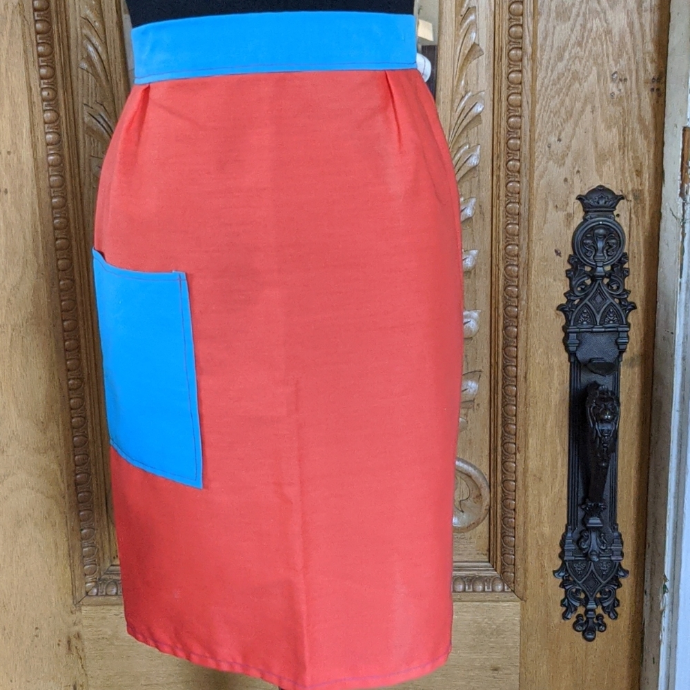 Vintage Mod 60s Vibrant Pop Art Half Apron